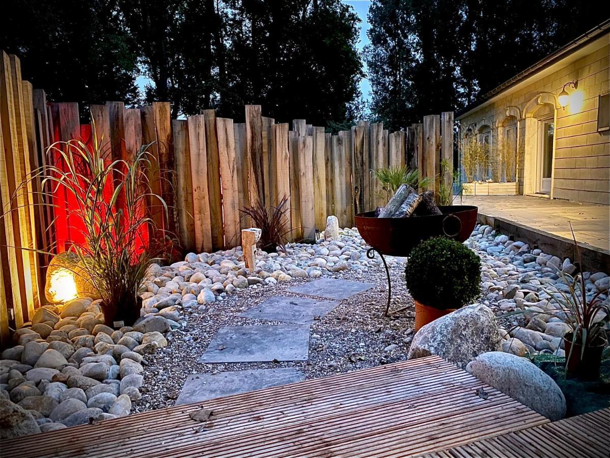 Domaine Natureza Suite Momento Plouvain Exterior photo